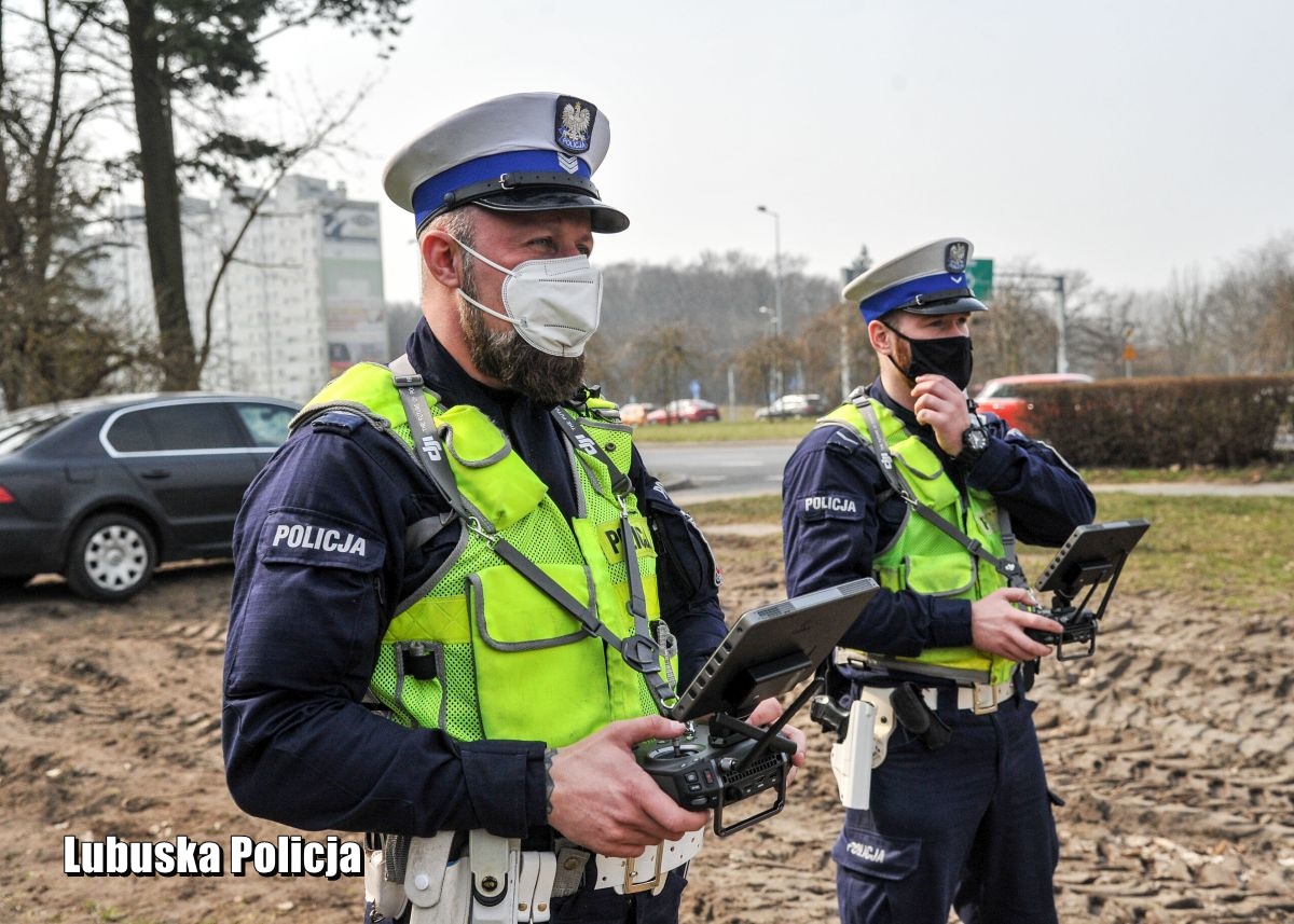 Lubuskie. Policyjny dron dba o bezpieczeństwo kierowców i pieszych